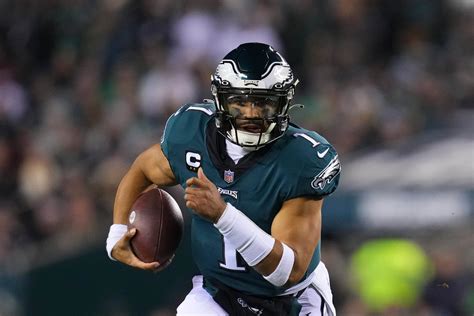 Eagles vs. Chiefs Super Bowl LVII odds: Eagles a small favorite.